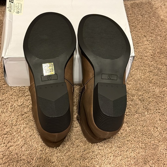 NIB Luoika size 8Wide Width Women’s Brown Ankle Boots - Picture 6 of 9